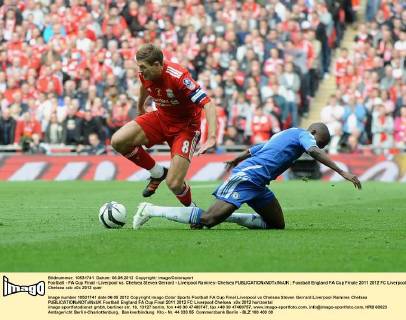 Football - FA Cup Final - Liverpool vs. Chelsea Steven Gerrard - Liverpool Ramires- Chelsea