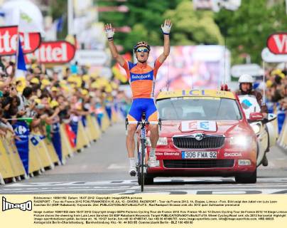 RADSPORT - Tour de France 2012 FOIX,FRANKREICH,15.JUL.12 - DIVERS, RADSPORT - Tour de France 2012, 14. Etappe, Limoux - Foix. Bild zeigt den Jubel von Luis Leon Sanchez Gil (ESP Rabobank). Keywords: Ziel. 