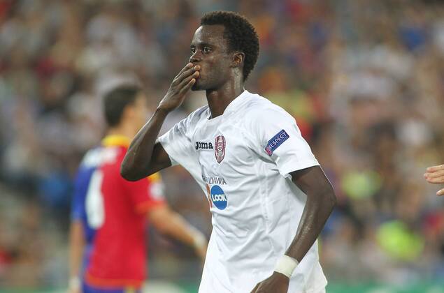 21.08.2012 St Jakob Park Basel , SCHWEIZ , Herren Fussball UEFA Champions League Qualifikation Saison 2012 2013 FC Basel - CFR Cluj 1:2 Torjubel Modou Sougou (Cluj) ; Jubel , Aktion 