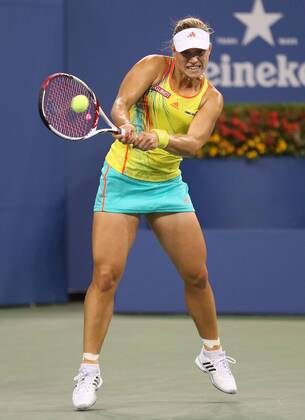 US Open 2012, USTA Billie Jean King National Tennis Center, Flushing Meadows, New York, ITF Grand Slam Tennis Tournament . Angelique Kerber (GER) Aktion, Einzelbild, Hochformat,
