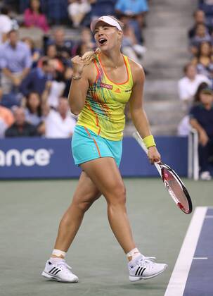 US Open 2012, USTA Billie Jean King National Tennis Center, Flushing Meadows, New York, ITF Grand Slam Tennis Tournament . Angelique Kerber (GER) jubelt nach ihrem Sieg, Jubel, Freude, Emotion, Einzelbild, Hochformat,