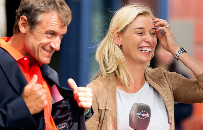TENNIS - ATP, US Open 2012 NEW YORK CITY,NEW YORK,USA,03.SEP.12 - TENNIS - ATP Tennis Herren World Tour, US Open 2012, Grand Slam, Flushing Meadows. Bild zeigt Mats Wilander und Barbara Schett. 