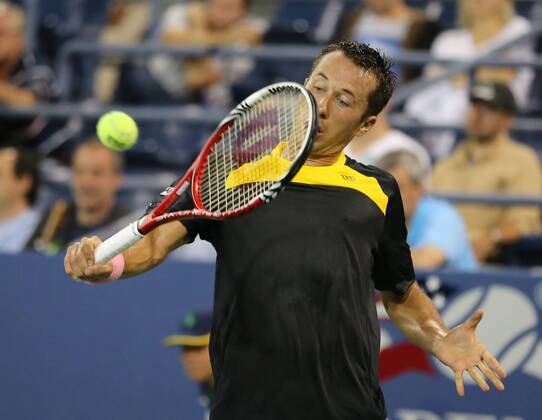 US Open 2012, USTA Billie Jean King National Tennis Center, Flushing Meadows, New York, ITF Grand Slam Tennis Tournament , Philipp Kohlschreiber (GER), Aktion, Einzelbild, Halbkörper,Querformat,