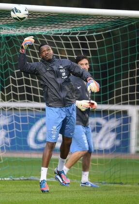 Steve MANDANDA - Hugo LLORIS FOOTBALL : Equipe de France - 10 10 2012 AnthonyBIBARD FEP Panoramic