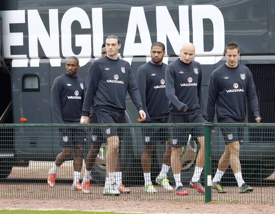 England s players come out to train during training..England Training - London Colney- 11 10 12 - Picture David Klein Sportimage EDITORIAL USE ONLY. No use with unauthorised audio, video, data, fixture lists, club league logos or live services. Online in-match use limited to 120 images, no video emulation. No use in betting, games or single club league player publications.