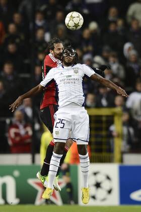 Bruxelles 21 11 2012 - Champions League RSC Anderlecht - AC Milan --Mario Yepes, Dieumerci Mbokani 
