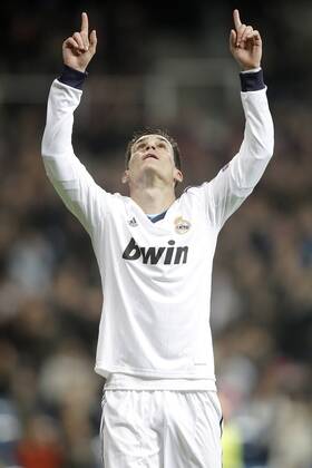 Real Madrid s Jose Callejon celebrates during Champions League Match. December 04, 2012.  (20134032)