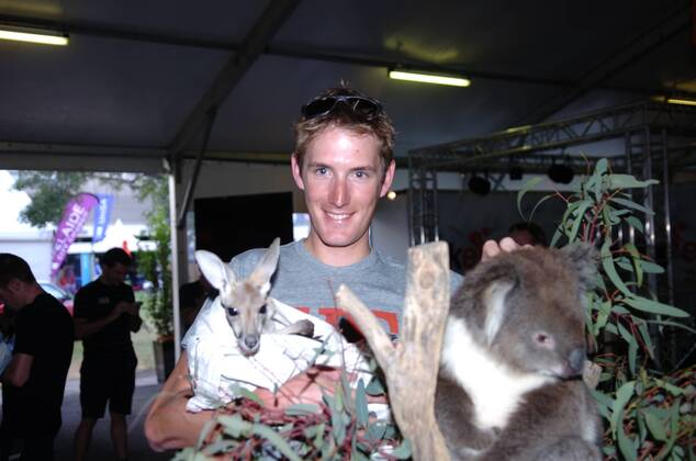 Tour Down Under 2013, Radioshack - Leopard 2013, Andy Schleck with a kangaroo and koala bear, Adelaide 