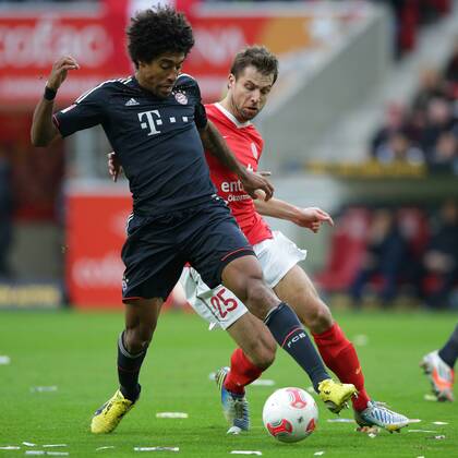 02.02.2013 Fussball Bundesliga FSV Mainz 05 - FC Bayern Muenchen Spieltag 20 Fussball Maenner Saison 2012 13 DANTE (FC Bayern Muenchen - 4) - Andreas IVANSCHITZ (FSV Mainz 05 - 25)