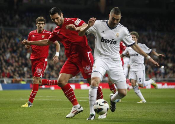 Madrid 09 02 2013. Football match between Real Madrid FC and FC Sevilla corresponding to the 23th day of the Spanish League, held at the Santiago Bernabeu stadium, in Madrid 02 09 2013. Karim Benzema