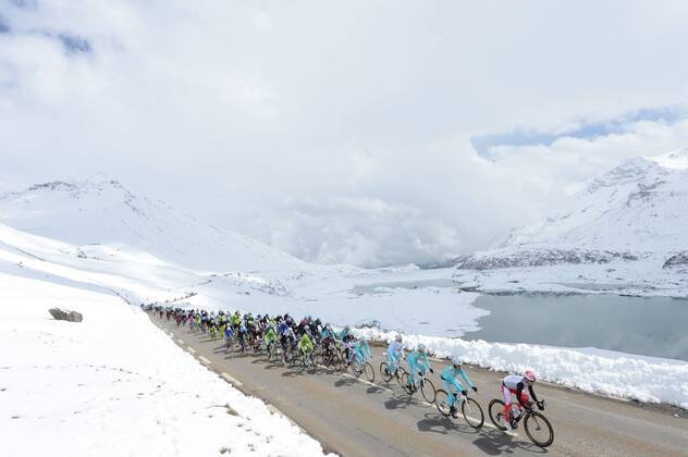 2013, Giro d Italia, tappa 15 Cesana Torinese - Col du Galibier, Astana 2013, Moncenisio 