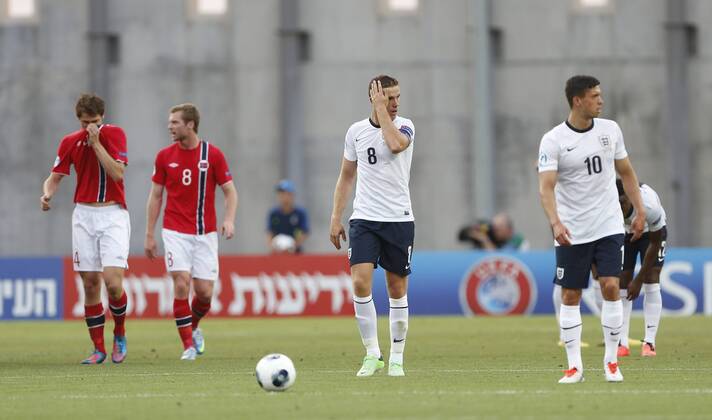 England s Jordan Henderson looks on dejected after going 1-0 down - England U21 vs Norway U21 - UEFA U21 Championship 2013 - Ha Moshava Stadium - Petah Tikva - Israel - 08 06 2013 - Pic David Klein Sportimage EDITORIAL USE ONLY. No use with unauthorised audio, video, data, fixture lists, club league logos or live services. Online in-match use limited to 120 images, no video emulation. No use in betting, games or single club league player publications.