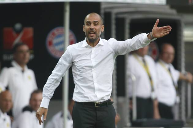 Supercup Deutschland 2013 Borussia Dortmund vs. FC Bayern München 4:2 HIER wirkt sogar Trainer Pep Guardiola (FC Bayern München) nicht mehr so klug und weise wie bisher