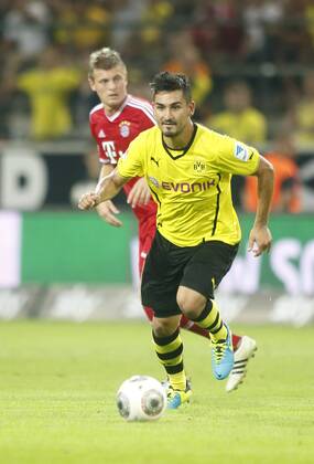 Supercup Deutschland 2013 Borussia Dortmund vs. FC Bayern München 4:2 HIER Ilkay Gündogan (Borussia Dortmund) + Toni Kroos (FC Bayern München)