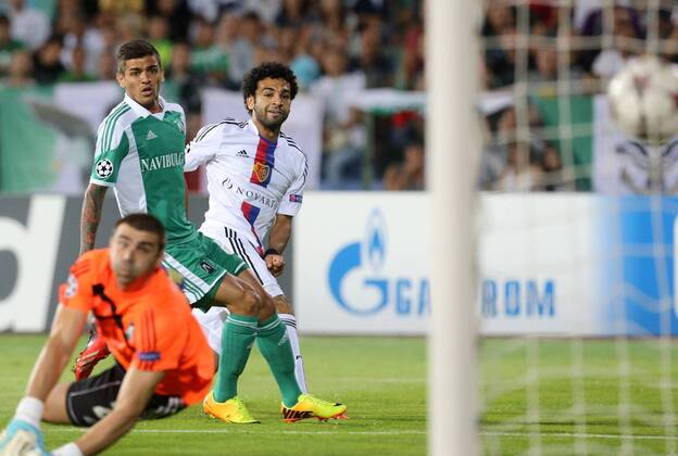 21.08.2013 Sofia(Bulgaria) PFC Ludogorets-FC Basel Razgrad UEFA Champion League play off men s football Mohamed Salah(2nd from left behind)FC Basel scoring goal on the match beside Junio Caicara(Left behind) PFC Ludogorets 