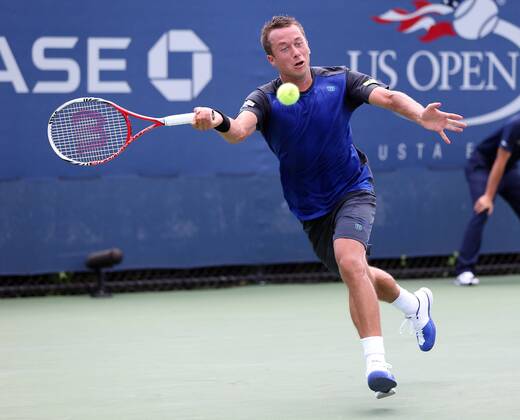 US Open 2013, USTA Billie Jean King National Tennis Center, Flushing Meadows, New York, ITF Grand Slam Tennis Tournament . Philipp Kohlschreiber (GER),Aktion,Einzelbild, Ganzkoerper,Querformat