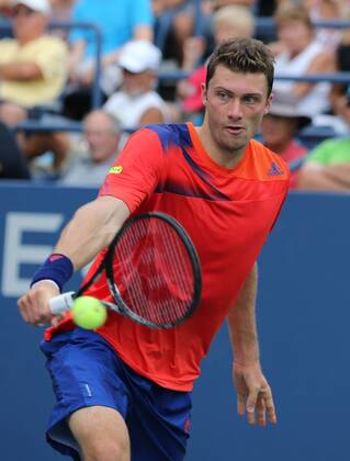 US Open 2013, USTA Billie Jean King National Tennis Center, Flushing Meadows, New York, ITF Grand Slam Tennis Tournament, Daniel Brands (GER),Aktion,Einzelbild,Halbkoerper,Hochformat,