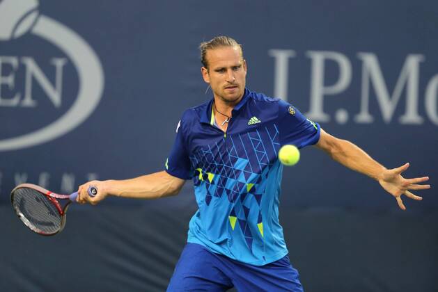 US Open 2013, USTA Billie Jean King National Tennis Center, Flushing Meadows, New York, ITF Grand Slam Tennis Tournament, Peter Gojowczikl (GER),Aktion,Einzelbild,Halbkoerper,Querformat,
