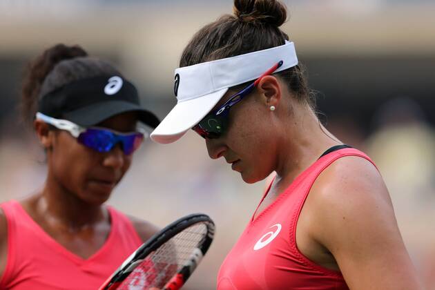TENNIS - WTA, US Open 2013 NEW YORK CITY,NEW YORK,USA,31.AUG.13 - TENNIS - WTA Tennis Damen Tour, US Open 2013, Grand Slam, Flushing Meadows, Doppel. Bild zeigt Raquel Kops Jones und Abigail Spears (USA).