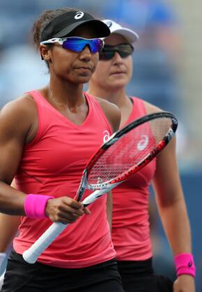 TENNIS - WTA, US Open 2013 NEW YORK CITY,NEW YORK,USA,31.AUG.13 - TENNIS - WTA Tennis Damen Tour, US Open 2013, Grand Slam, Flushing Meadows, Doppel. Bild zeigt Raquel Kops Jones und Abigail Spears (USA).