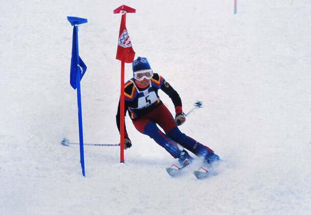 Alpine Skiing - 1976 Innsbruck Winter Olympics - Women s Slalom West Germany s Rosemarie Rosi Mittermaier on the way to winning the gold medal at the Axamer Lizum, Axams, Austria. Mittermaier had already won the Downhill and with the Giant Slalom still to come she had a chance to win all three available Alpine ski events. However she took the silver in that final event, failing to win the gold by just 0.125s. 11 02 1976 