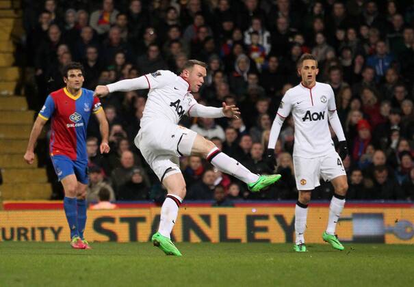 Manchester United s Wayne Rooney scoring his sides second goal Crystal Palace vs Manchester United - Premier League - Selhurst Park - London - England - 22 02 2014 - Pic David Klein Sportimage EDITORIAL USE ONLY. No use with unauthorised audio, video, data, fixture lists, club league logos or live services. Online in-match use limited to 120 images, no video emulation. No use in betting, games or single club league player publications.