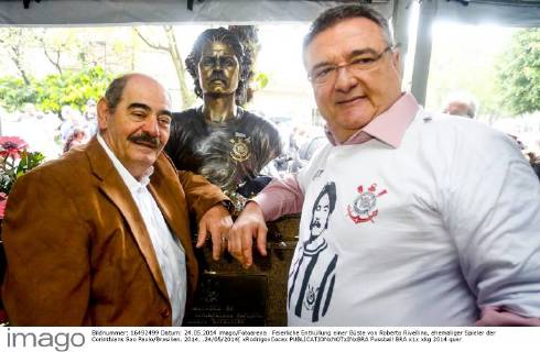 Feierliche Enthüllung einer Büste von Roberto Rivellino, ehemaliger Spieler der Corinthians Sao Paulo Brasilien. 2014. .24 05 2014( xRodrigoxCocax