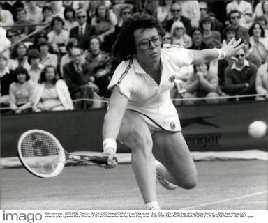 Jun. 06, 1980 - Billy Jean King Beats Shriver.L Billy Jean King (US) seen is play against Miss Shriver (US) at Wimbledon today Miss King won.  - ZUMAk09