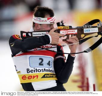 FISCHER Sven GER Biathlon Welt Cup 2004 in Beitostolen Norwegen.Sport Wintersport Biathlon Aktion. 
