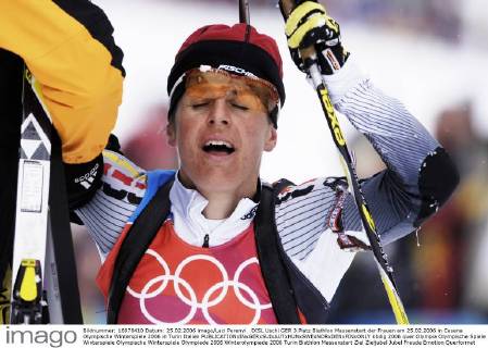 DISL Uschi GER 3.Platz Biathlon Massenstart der Frauen am 25.02.2006 in Cesana Olympische Winterspiele 2006 in Turin Italien 