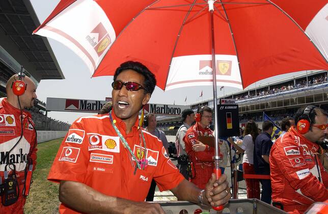 SINGH B. Physiotherapeut von Michael Schumacher Scuderia Ferrari Marlboro F1 Team . Grand Prix von Spanien in Barcelona 2003. Motorsport Formel 1 Portrait. Copyright
