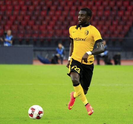 30.07.2014 Zürich Fussball Herren Champions League-Qualifikation Saison 2014 2015 Stadion Letzigrund Grasshopper Club Zürich - OSC Lille Bild zeigt 23 Pape Souare (Lille) Einzelbild Freisteller Aktion Foto