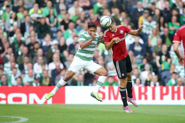 UEFA CHAMPIONS LEAGUE SECOND LEG THIRD ROUND QUALIFICATION MATCH IN EDINBURGH: CELTIC GLASGOW - LEGIA WARSAW E IZAGUIRRE MICHAL ZYRO D09R0918