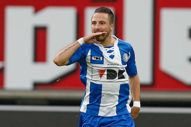 20140817 - GENT, BELGIUM: Gent s Danijel Milicevic celebrates after scoring during the Jupiler Pro League match between KAA Gent and Zulte Waregem, in Gent, Sunday 17 August 2014, on day 4 of the Belgian soccer championship. BRUNOxFAHY  04280110