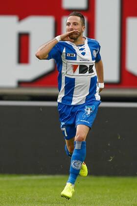 20140817 - GENT, BELGIUM: Gent s Danijel Milicevic celebrates after scoring during the Jupiler Pro League match between KAA Gent and Zulte Waregem, in Gent, Sunday 17 August 2014, on day 4 of the Belgian soccer championship. BRUNOxFAHY  04280111