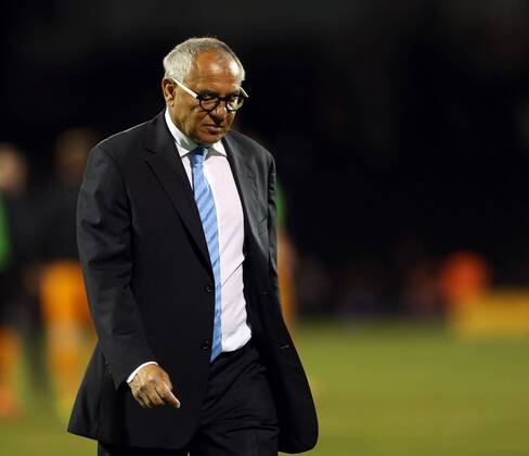 Fulham s Felix Magath looks on dejected at the final whistle as the home crowd call for his sacking - Sky Bet Championship - Fulham vs Wolverhampton Wanderers - Craven Cottage - London - England - 20th August 2014 - Picture David Klein Sportimage EDITORIAL USE ONLY. No use with unauthorised audio, video, data, fixture lists, club league logos or live services. Online in-match use limited to 120 images, no video emulation. No use in betting, games or single club league player publications.