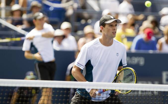 TENNIS - ATP, US Open 2014 NEW YORK CITY,NEW YORK,USA,01.SEP.14 - TENNIS - ATP Tennis Herren World Tour, US Open 2014, Grand Slam, Flushing Meadows, doubles. Image shows Bob and Mike Bryan (USA).