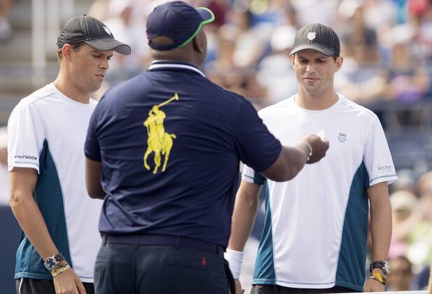 TENNIS - ATP, US Open 2014 NEW YORK CITY,NEW YORK,USA,01.SEP.14 - TENNIS - ATP Tennis Herren World Tour, US Open 2014, Grand Slam, Flushing Meadows, doubles. Image shows Mike and Bob Bryan (USA).
