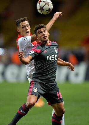 Eduardo Salvio (ben) - Lucas Ocampos (mon) FOOTBALL : Monaco vs Benfica - Ligue des Champions - 22 10 2014 AnthonyBIBARD FEP Panoramic 