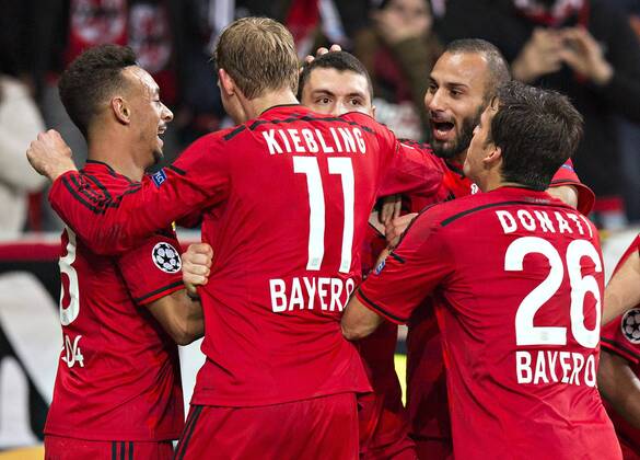 Leverkusen, 22.10.2014, BayArena Torjubel: Karim Bellarabi (Bayer), Stefan Kiessling (Bayer), Kyriakos Papadopoulos (Bayer), Ömer Toprak (Bayer), Giulio Donati (Bayer) Bayer Leverkusen - Zenit St. Petersburg mm