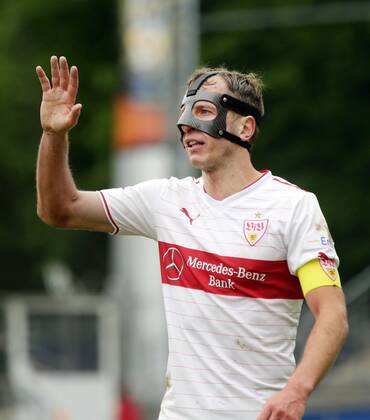 VfB Stuttgart II 03.05.2014, Fussball, 3.Liga, VfB Stuttgart II - SSV Jahn 2000 Regensburg (1:1): Tobias Rathgeb (VfB Stuttgart II).