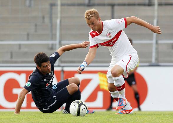 VfB Stuttgart II 29.08.2012, Fussball 3. Liga, VfB Stuttgart II- SV Babelsberg 03 (2:1): re. Christoph Hemlein (VfB Stuttgart II).