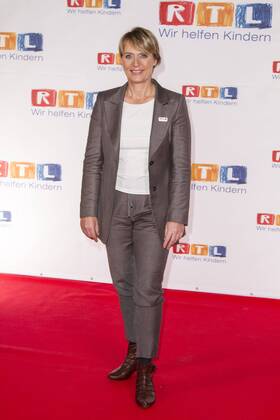Jutta Kleinschmidt beim 19. RTL-Spendenmarathon am 21.11.2014 in Hürth. 19. RTL-Spendenmarathon in Hürth