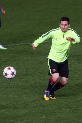 Aktuell Fußball, Champions League, Training FC Barcelona Lionel Messi of Barcelona FC before the game on November 24,2014