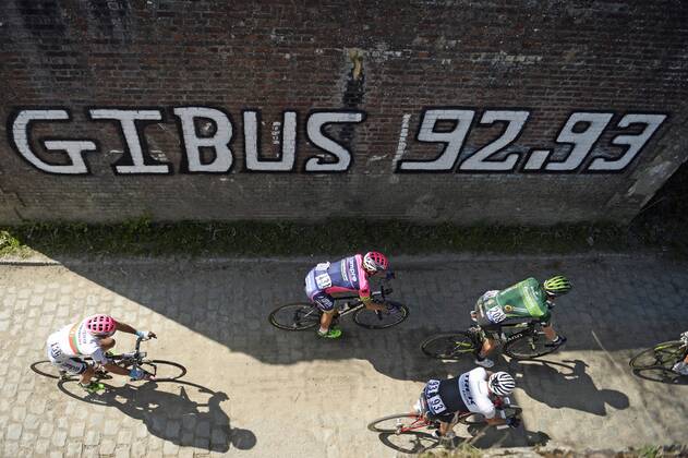 - ROUBAIX, FRANCE: Riders pictured in action during the Paris-Roubaix one day cycling race, 253,5 km from Compiegne to the Velodrome in Roubaix, Sunday 12 April 2015. DIRKxWAEM  x04603022x