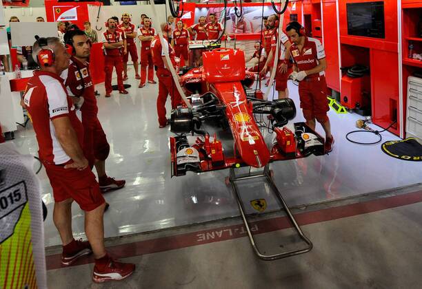 Kimi Räikkönen, Scuderia Ferrari, formula 1 GP, Bahrain in Manama Shakir 17.04.2015 Photo:mspb Jerry Andre Kimi Räikkönen, formula 1 GP, Bahrain
