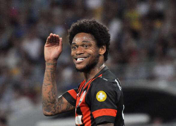 Aktuell Fußball, Ukraine, Pokalfinale, Dynamo Kiew - FC Shaktar Donetsk June 4, 2015 - Kiev, Ukraine - Shakhtar Donetsk Luiz Adriano reacts during the match between FC Dynamo Kyiv and FC Shakhtar Donetsk in the Ukrainian Cup final at the Olympic Stadium in Kiev, Ukraine on June 04, 2015 Dynamo Kiev won at Shakhtar Donetsk in the Ukrainian Cup - ZUMAn230