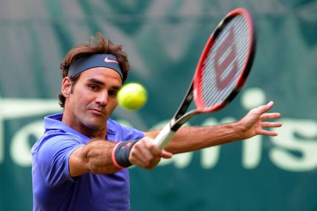 Halle, Westfalen 1. Hauptrunde, Roger Federer, CH, siegt ueber Philipp Kohlschreiber, ein vorweggenommenes Finalspiel in der 1. Runde, Tennis, ATP Tennis Herren Gerry Weber Open 2015, Halle-Westfalen, 15.06.15, Copyright: Franzx Eibner-Pressefoto EP_pfz
