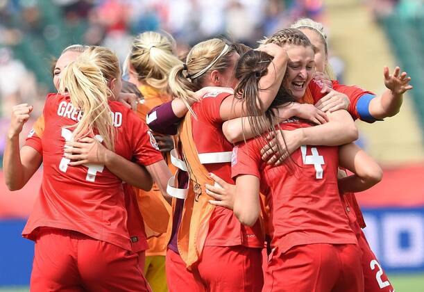 (150705) -- EDMONTON, July 5, 2015 -- Players of England celebrate after scoring on a penalty kick against Germany in extra time during the third place match of the FIFA 2015 Women s World Cup at Commonwealth Stadium, in Edmonton, Canada, on July 4, 2015. England defeated Germany 1-0 in extra time and won the third place of the FIFA 2015 Women s World Cup. ) (SP)CANADA-VANCOUVER-FIFA WOMEN S WORLD CUP-THIRD PLACE WangxYuguo 