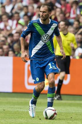 Bas Dost of VFL Wolfsburg during the pre-season friendly match between Ajax Amsterdam and VfL Wolfsburg on July 17, 2015 at the Amsterdam Arena at Amsterdam, The Netherlands. Ajax v VfL Wolfsburg Pre-Season Friendly 2015 2016 xVIxGerritxvanxKeulenxIVx 4107794